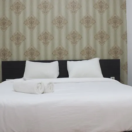 Deluxe & Comfy 2Br At Braga City Walk Apartment By Travelio